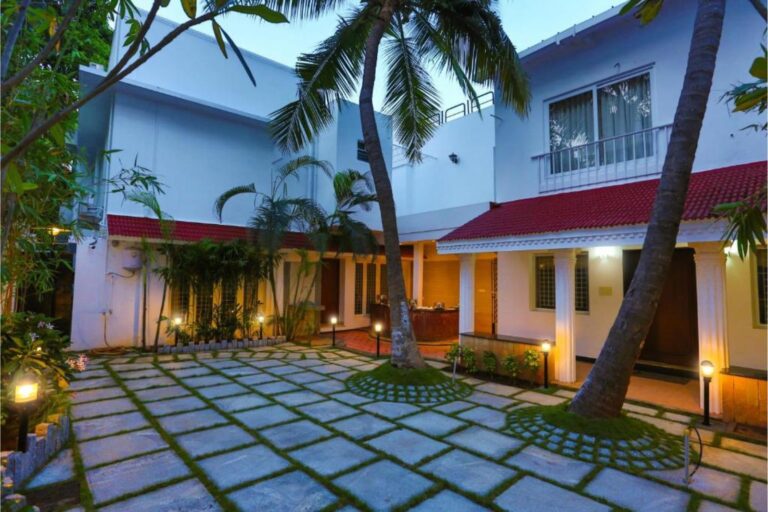 avenue 11 hotel chennai