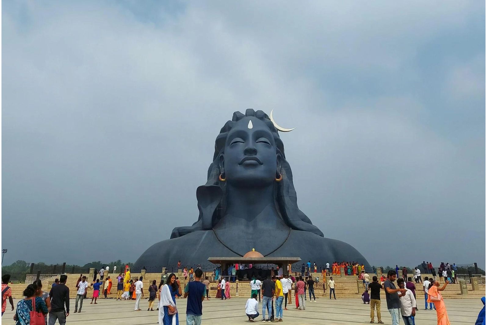 maha shiva adiyogi statue 112 feet in tamil nadu