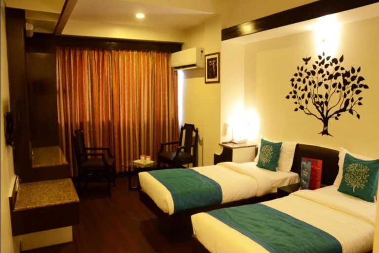 oyo 2161 hotel ashray pune