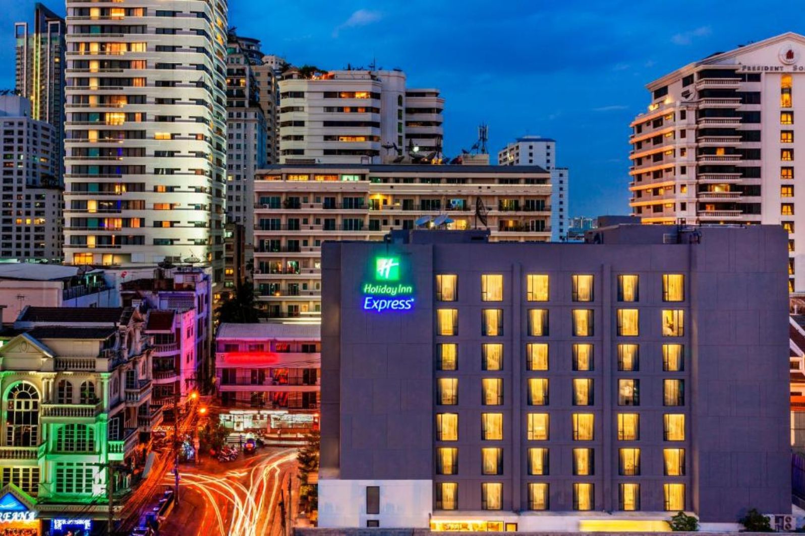 holiday inn express hotel bangkok sukhumvit 11