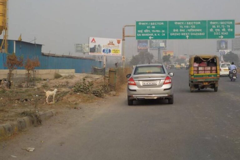noida sector 71 red light