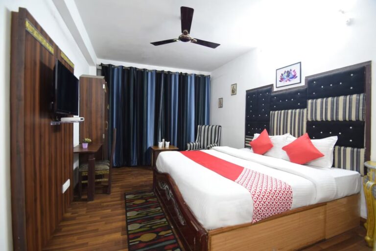 oyo 12442 twilight guest house himachal pradesh