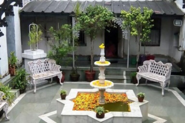 oyo 15114 ivy hotel west bengal