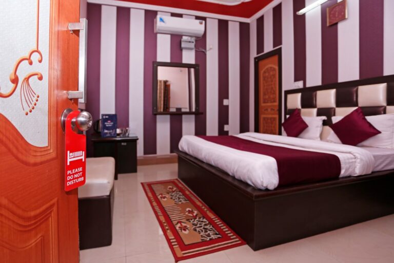 oyo 5851 mehfil hotel haridwar