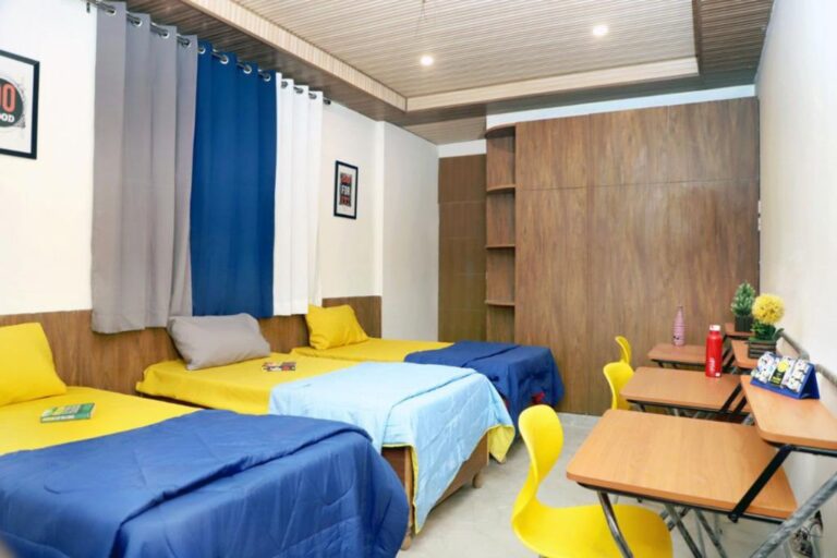 pg in knowledge park 3 noida